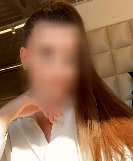 Lola, 28 años